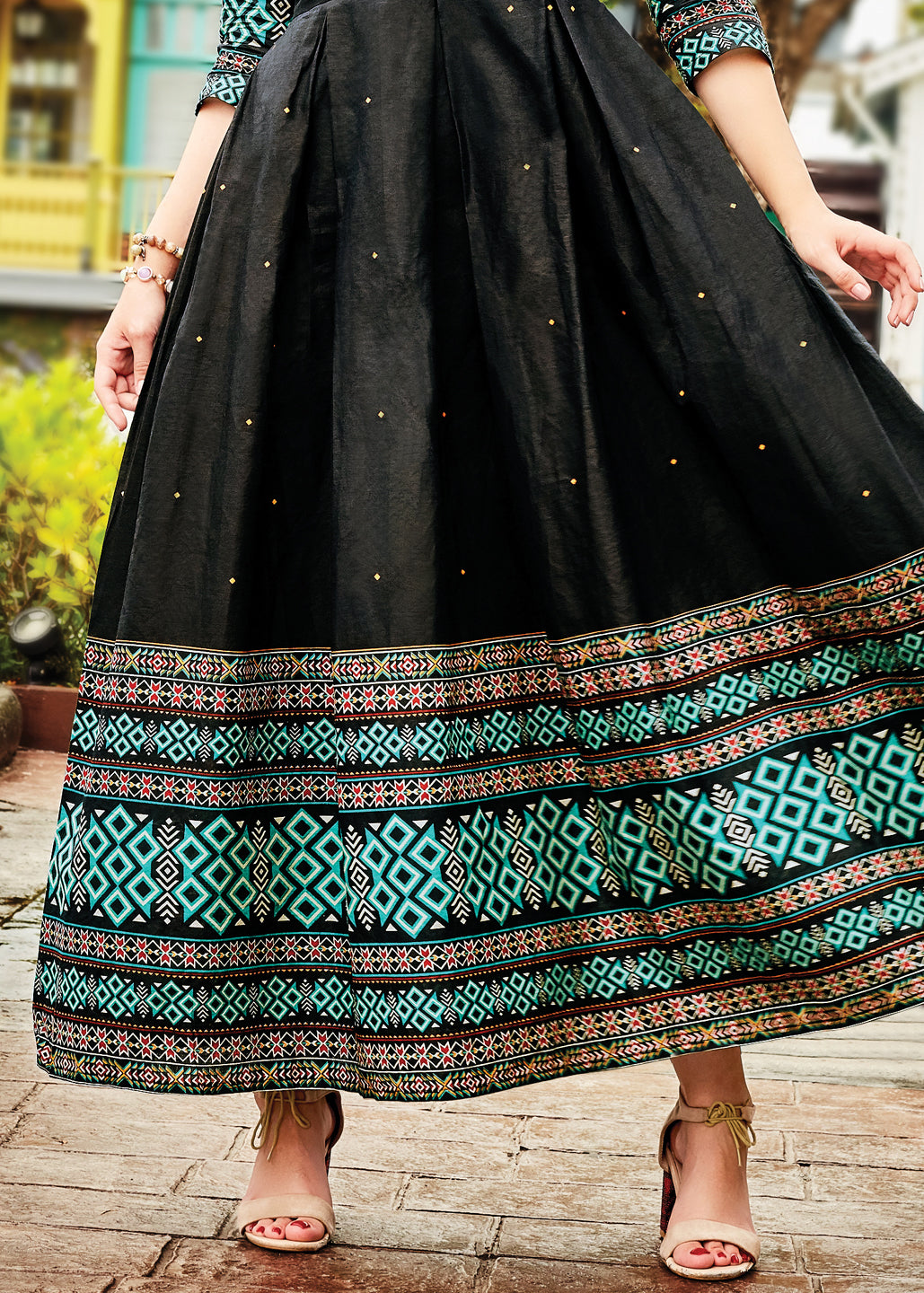 Black Anarkali Kurti Placket View