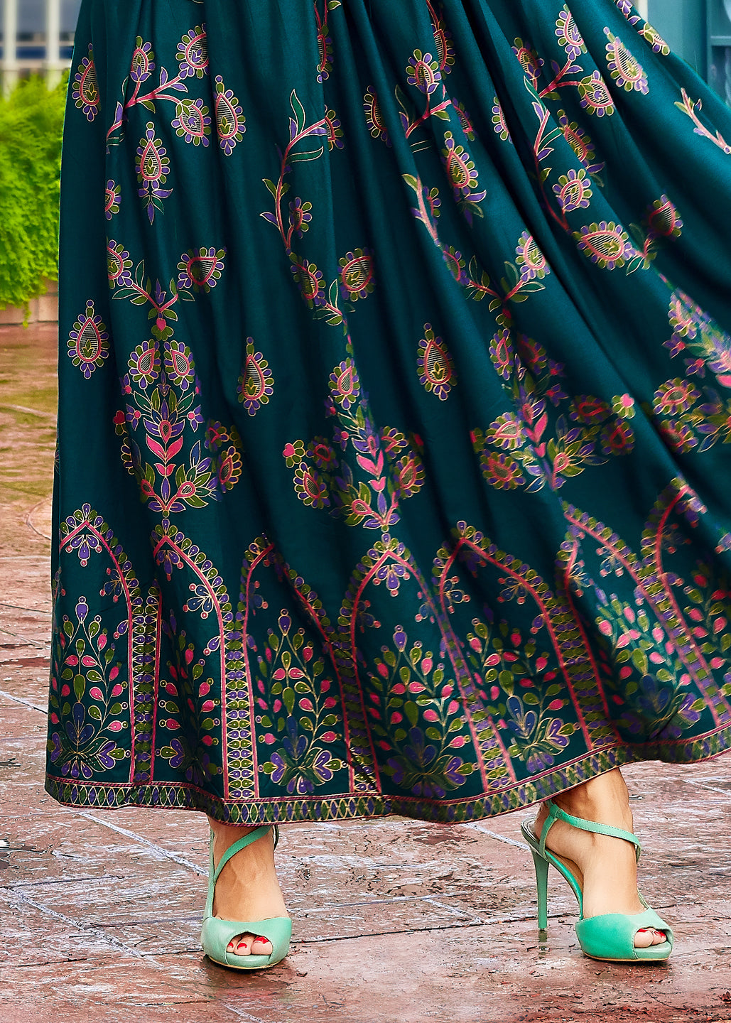 Anarkali Kurti Placket View