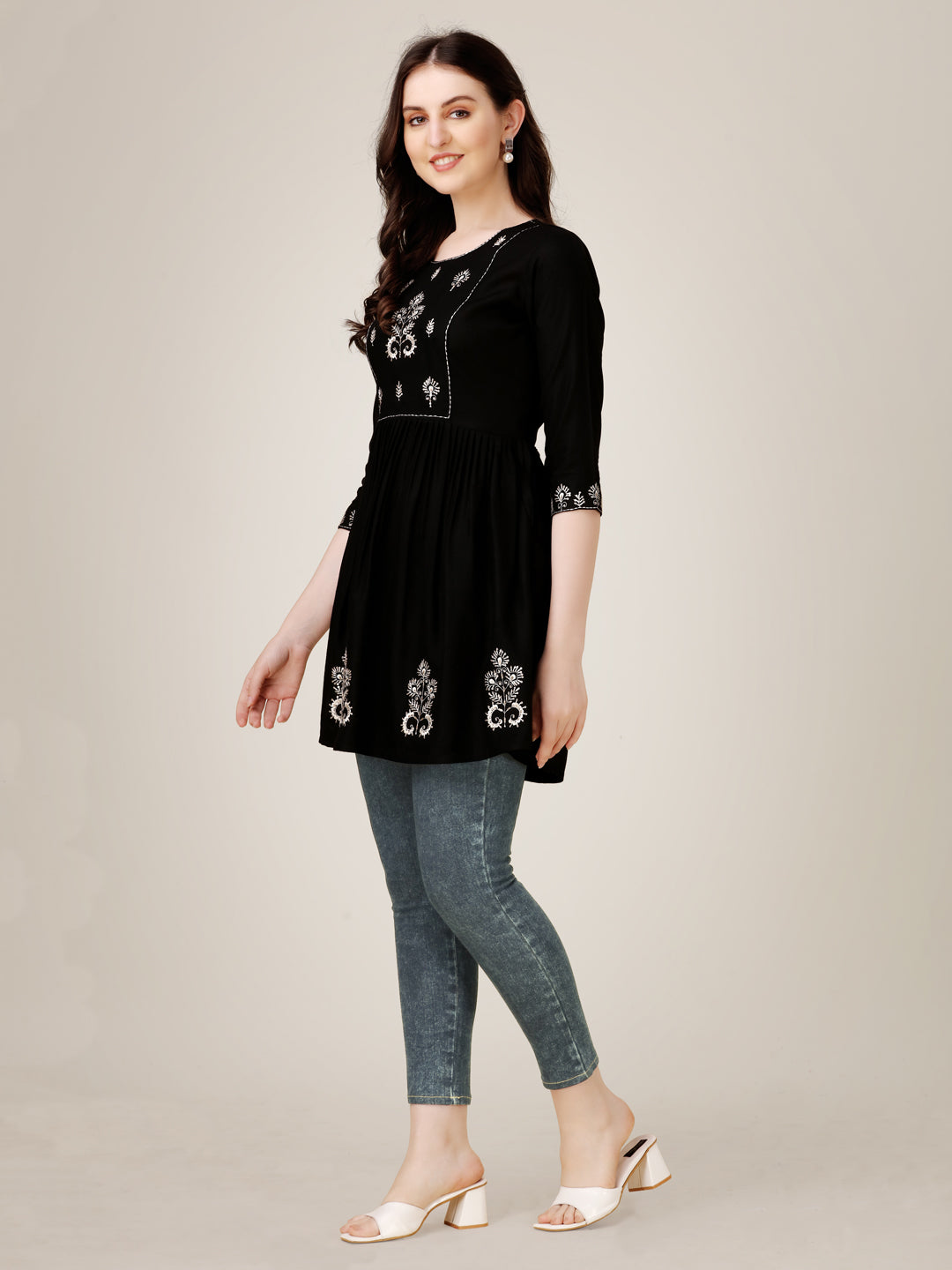 Short Kurti