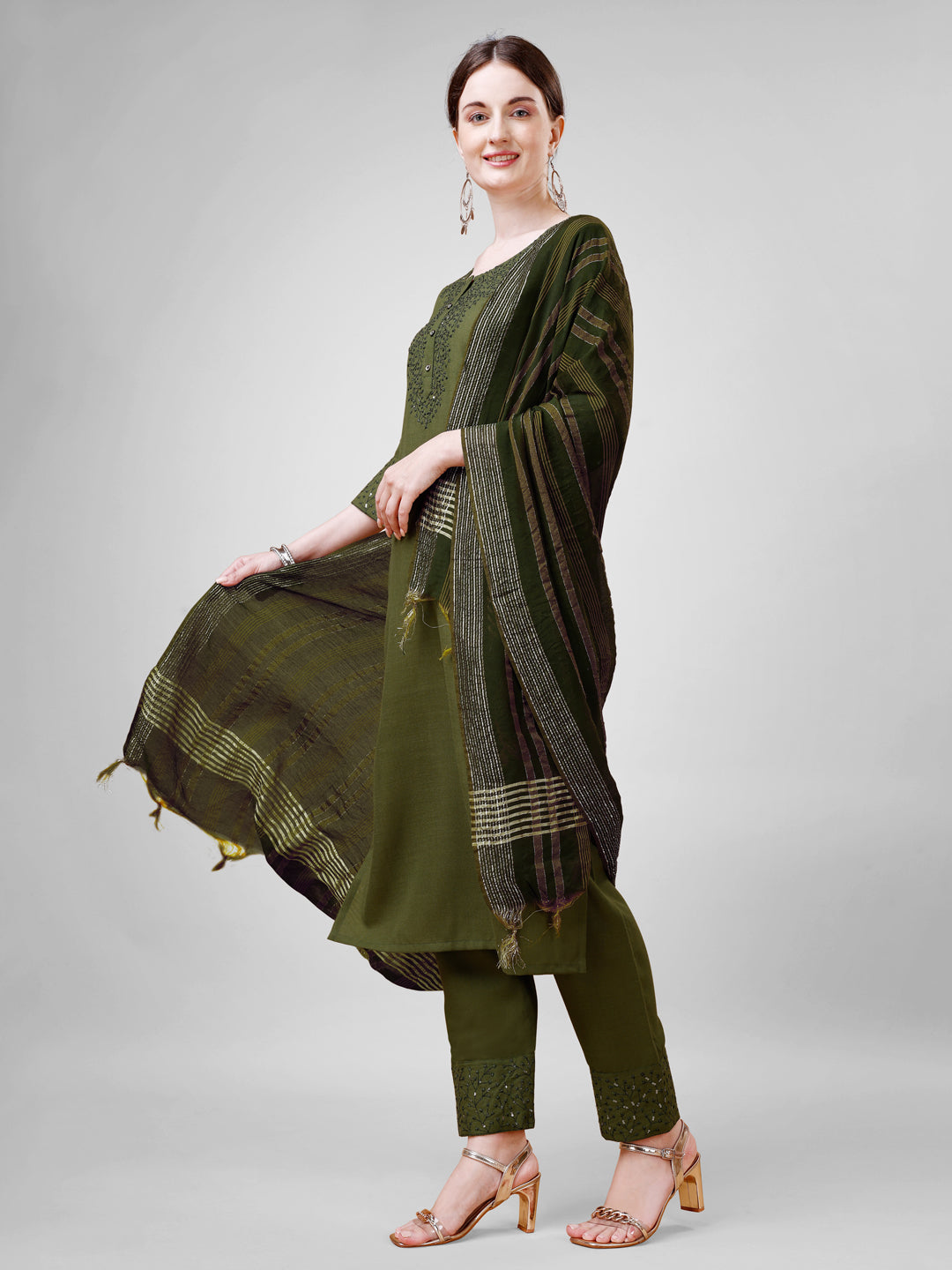 Embroidered Mehendi Green Cotton Kurta Sets for Women