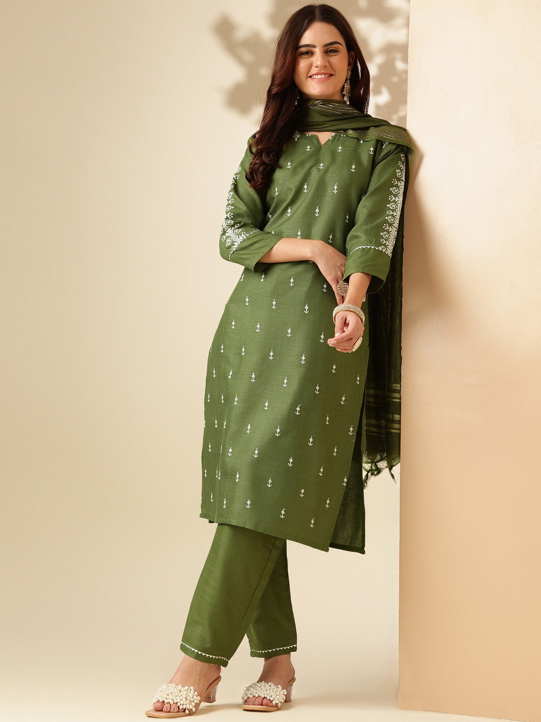 Embroidered Mehendi Green Cotton Kurta Sets for Women