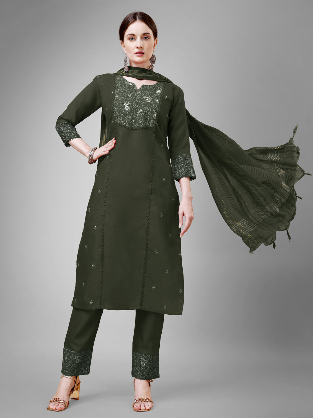 Embroidered Dark Green Cotton Kurta Sets for Women