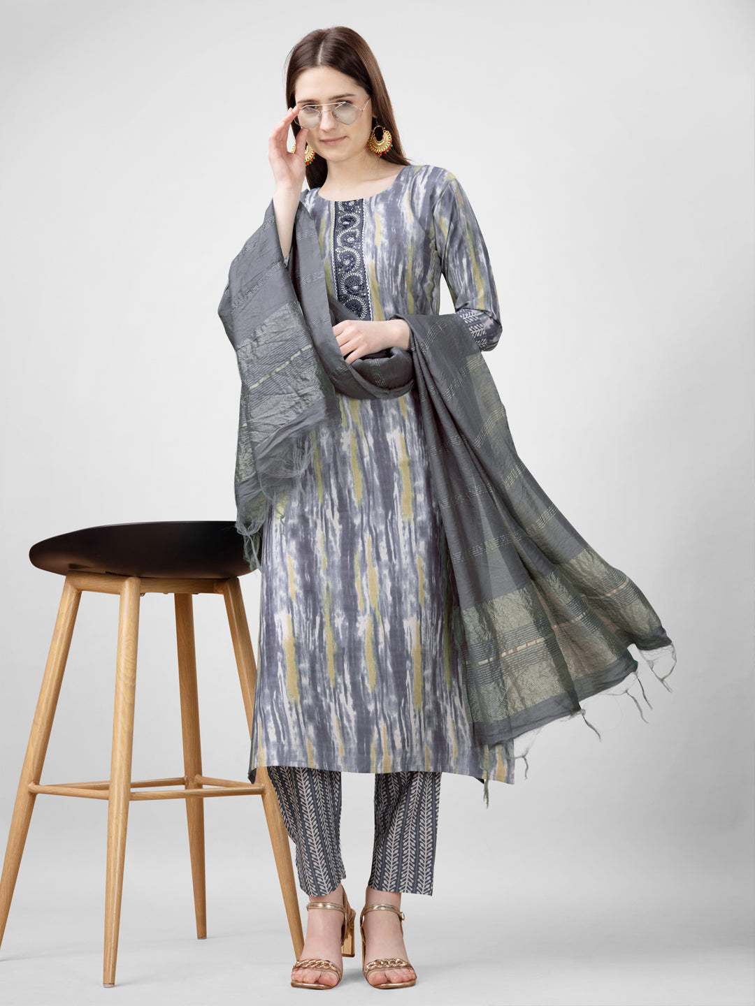 Embroidered Gray Rayon Kurta Sets for Women