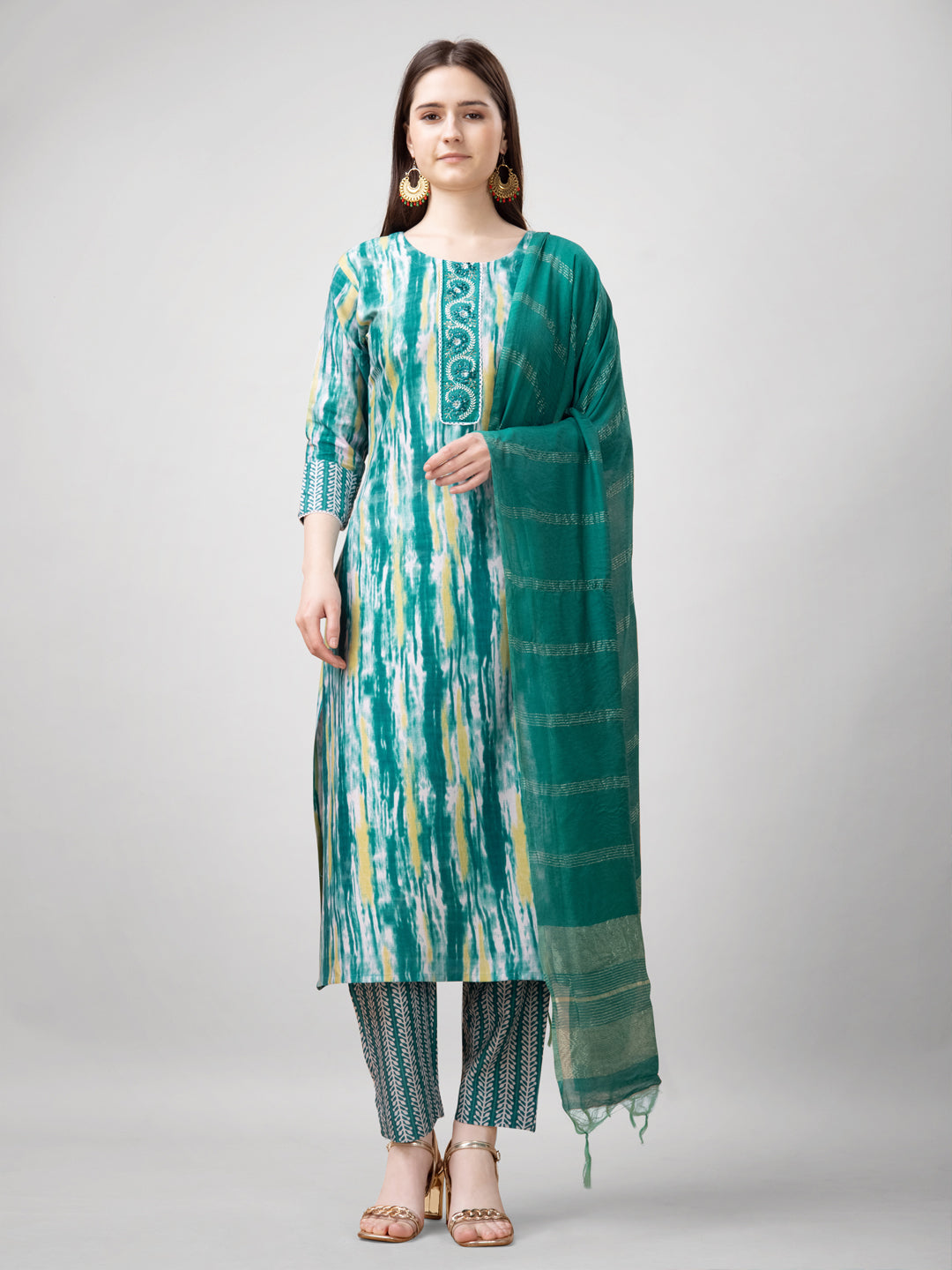 Embroidered Rama Green Rayon Kurta Sets for Women