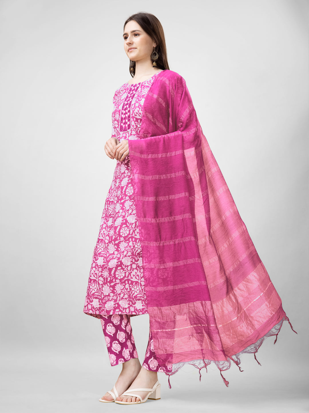 Embroidered Pink Rayon Kurta Sets for Women