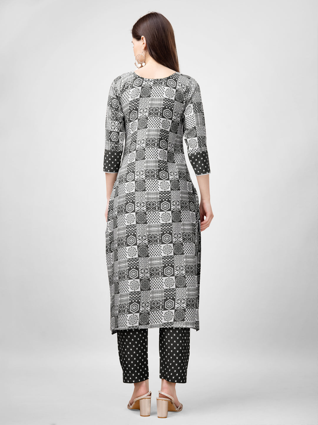 Embroidered Black Rayon Kurta Sets For Women