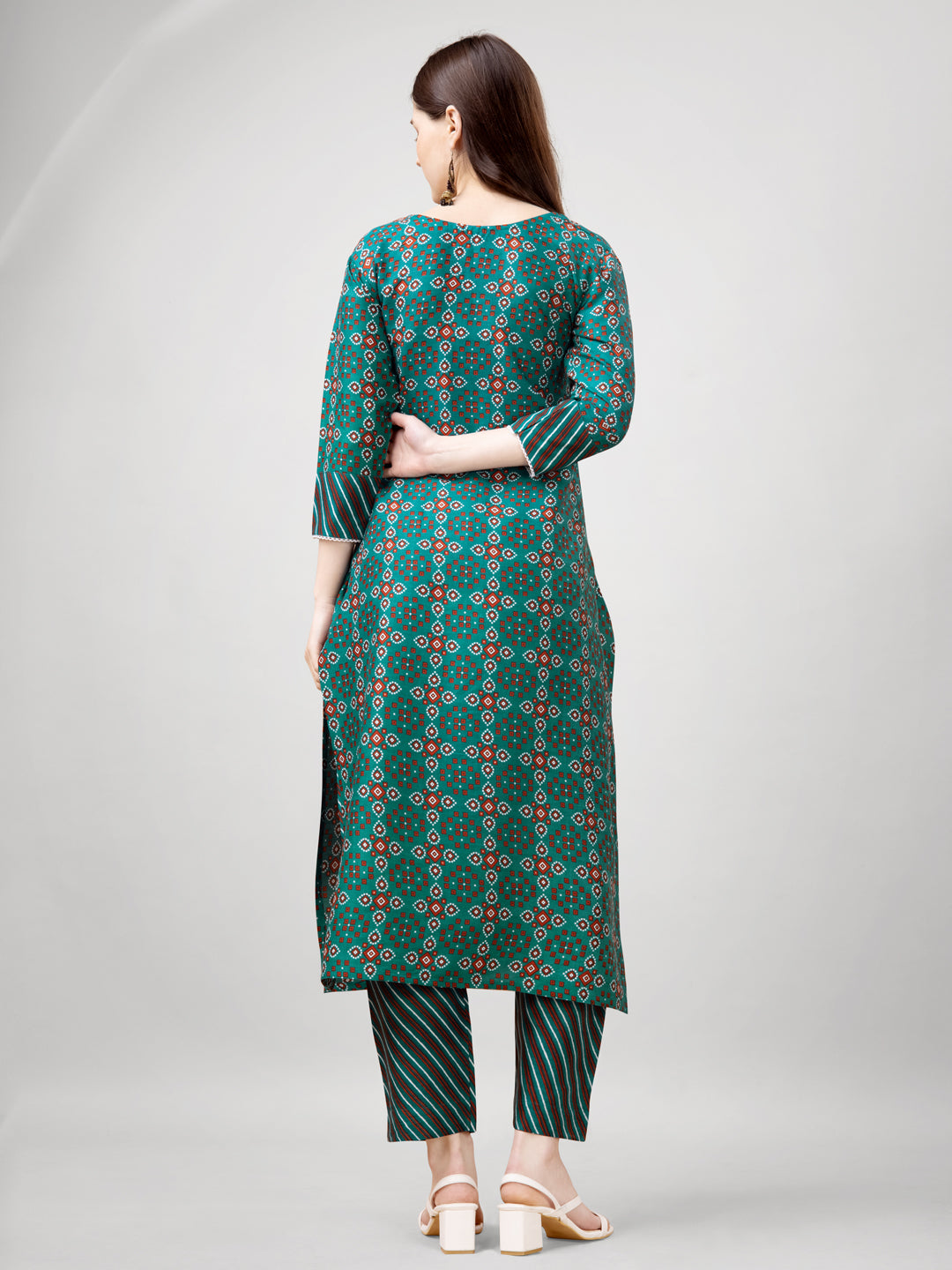 Printed Embroidered Rama Green Rayon Kurti Pant Sets For Women