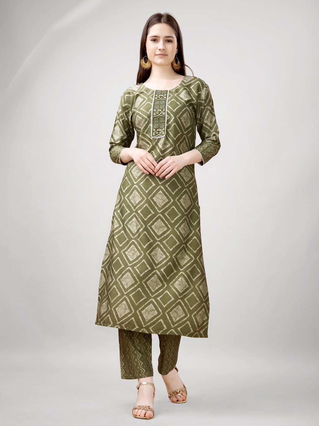 Printed Embroidered Mehendi Green Rayon Kurta Sets For Women