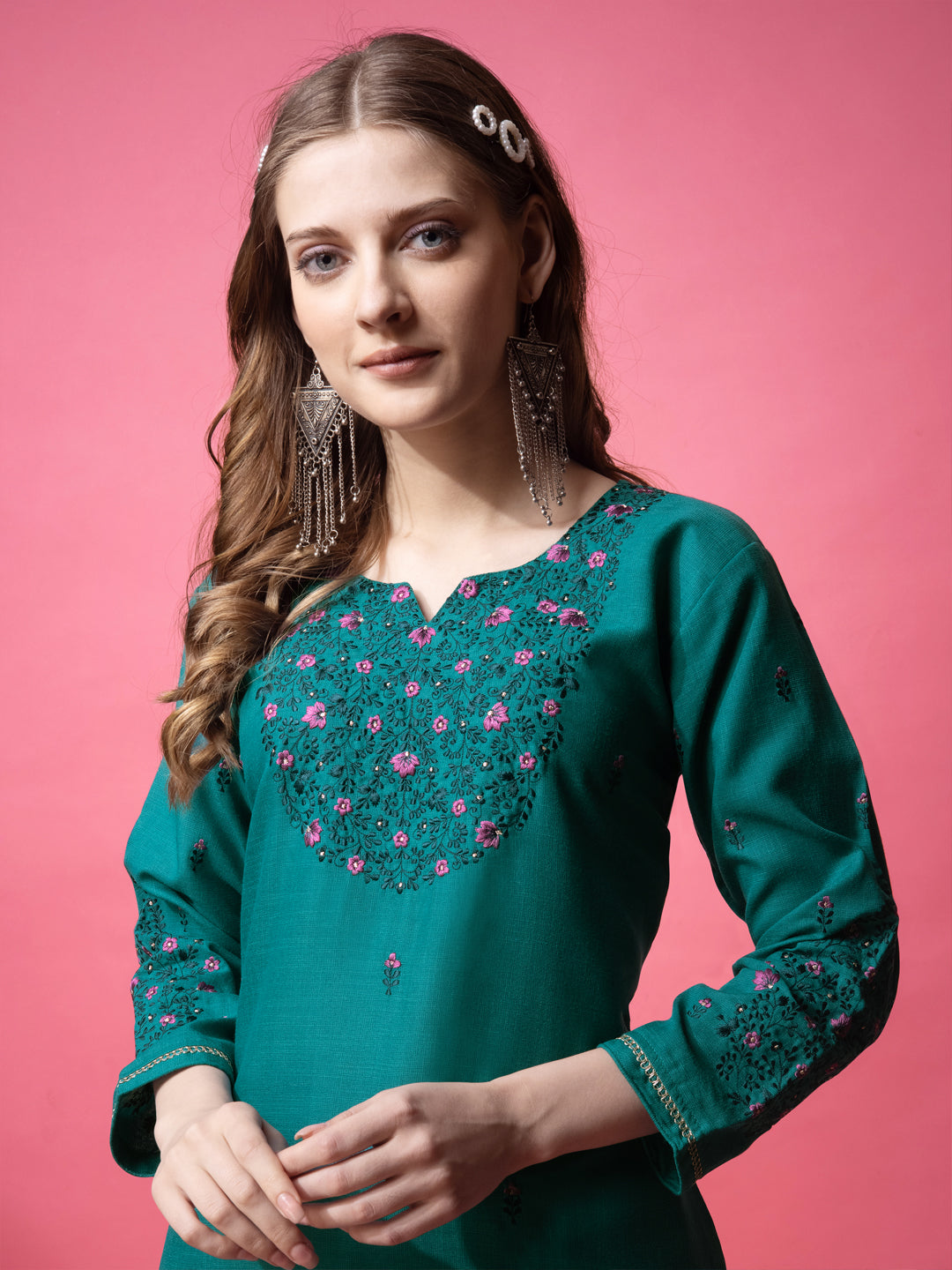 Embroidered Rama Green Cotton Kurta Sets For Women