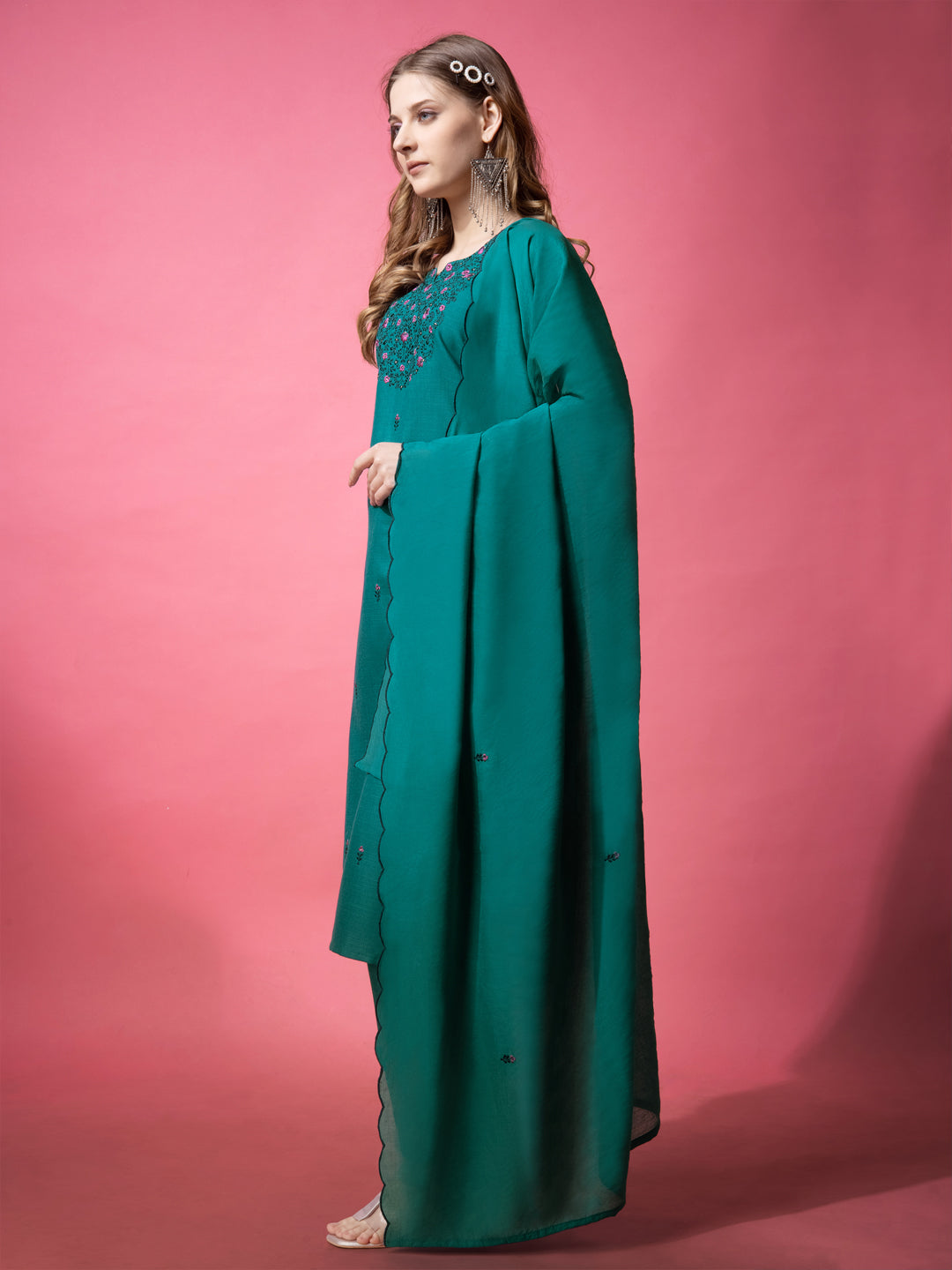 Embroidered Rama Green Cotton Kurta Sets for Women