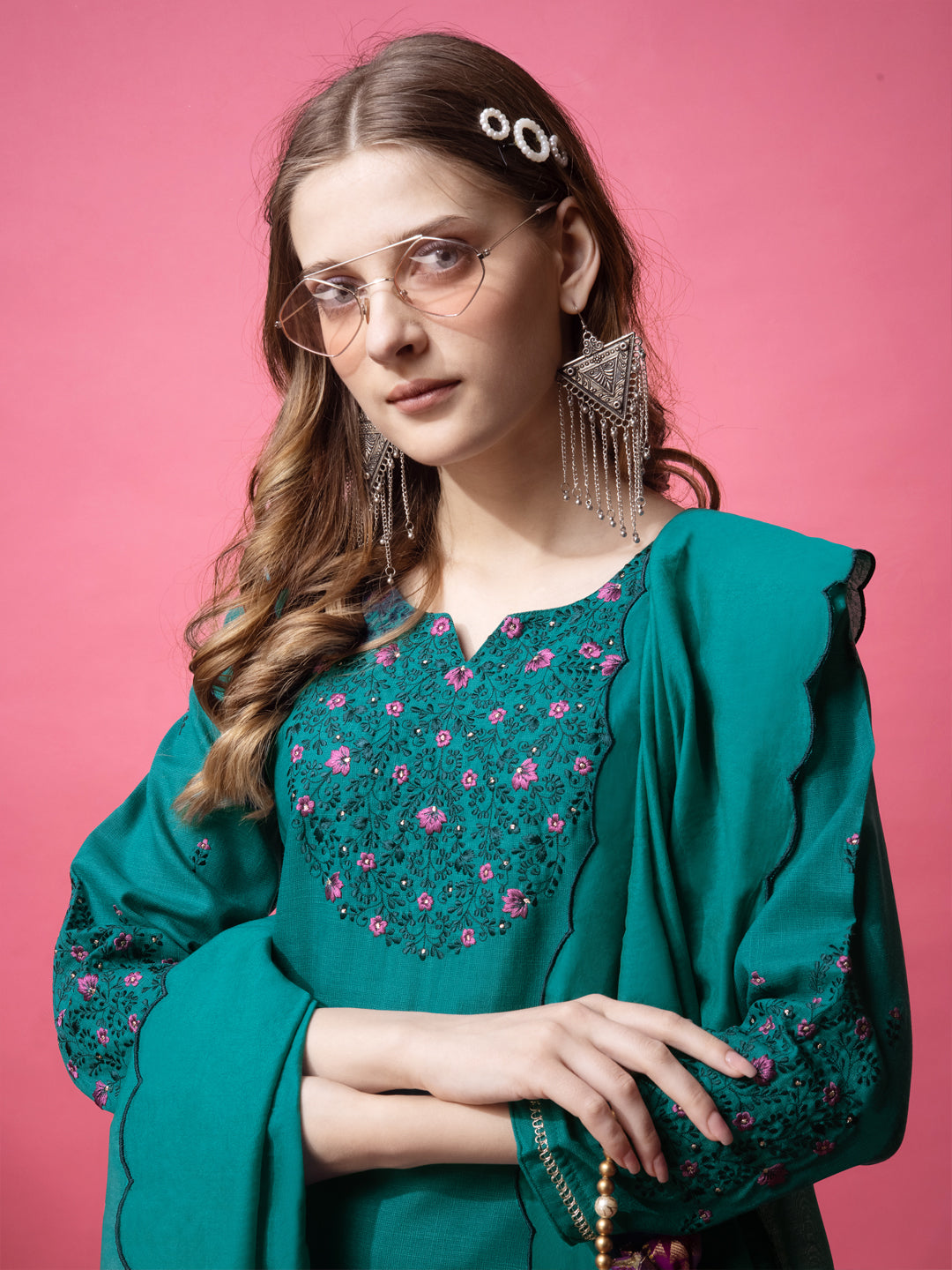 Embroidered Rama Green Cotton Kurta Sets for Women